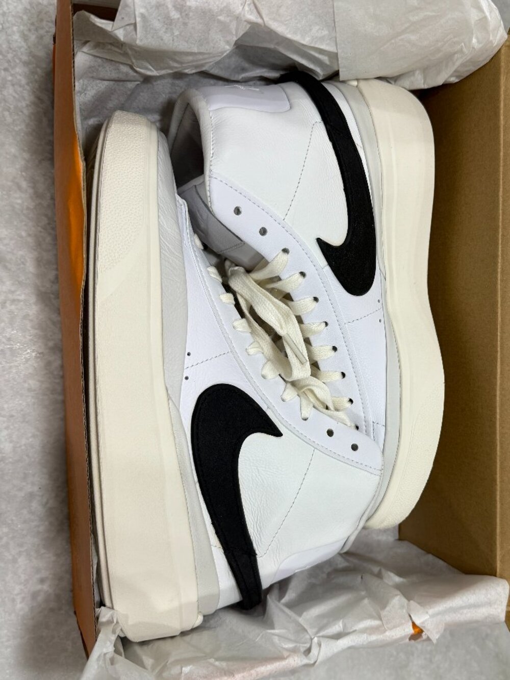 Nike Blazer Mid ’77 Phantom Men’s Size 10